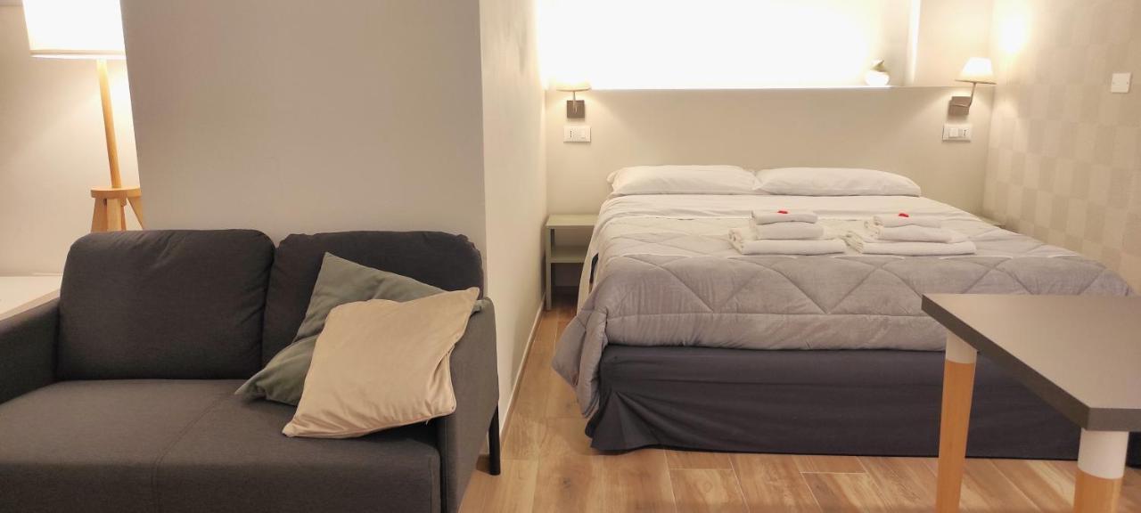 Bed In Bo San Carlo Hotel Bologna Exterior photo