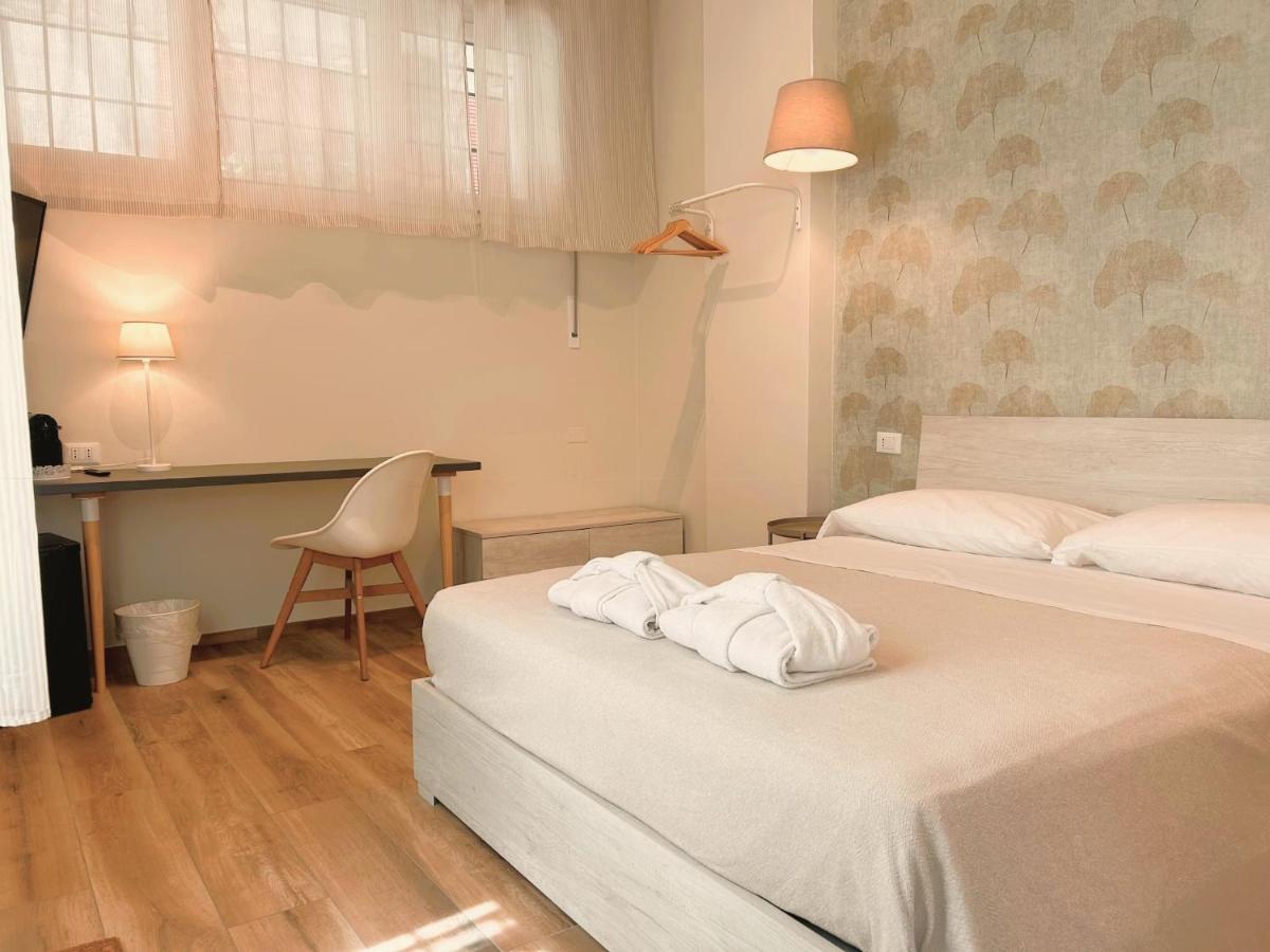 Bed In Bo San Carlo Hotel Bologna Exterior photo